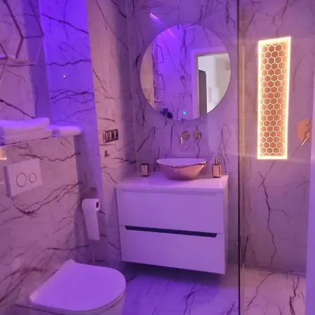Apartament Hanza King 1 And *